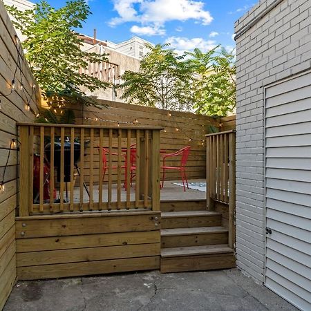 Passyunk Square Spacious 1 Bedroom Oasis- Huge Deck Philadelphia Bagian luar foto