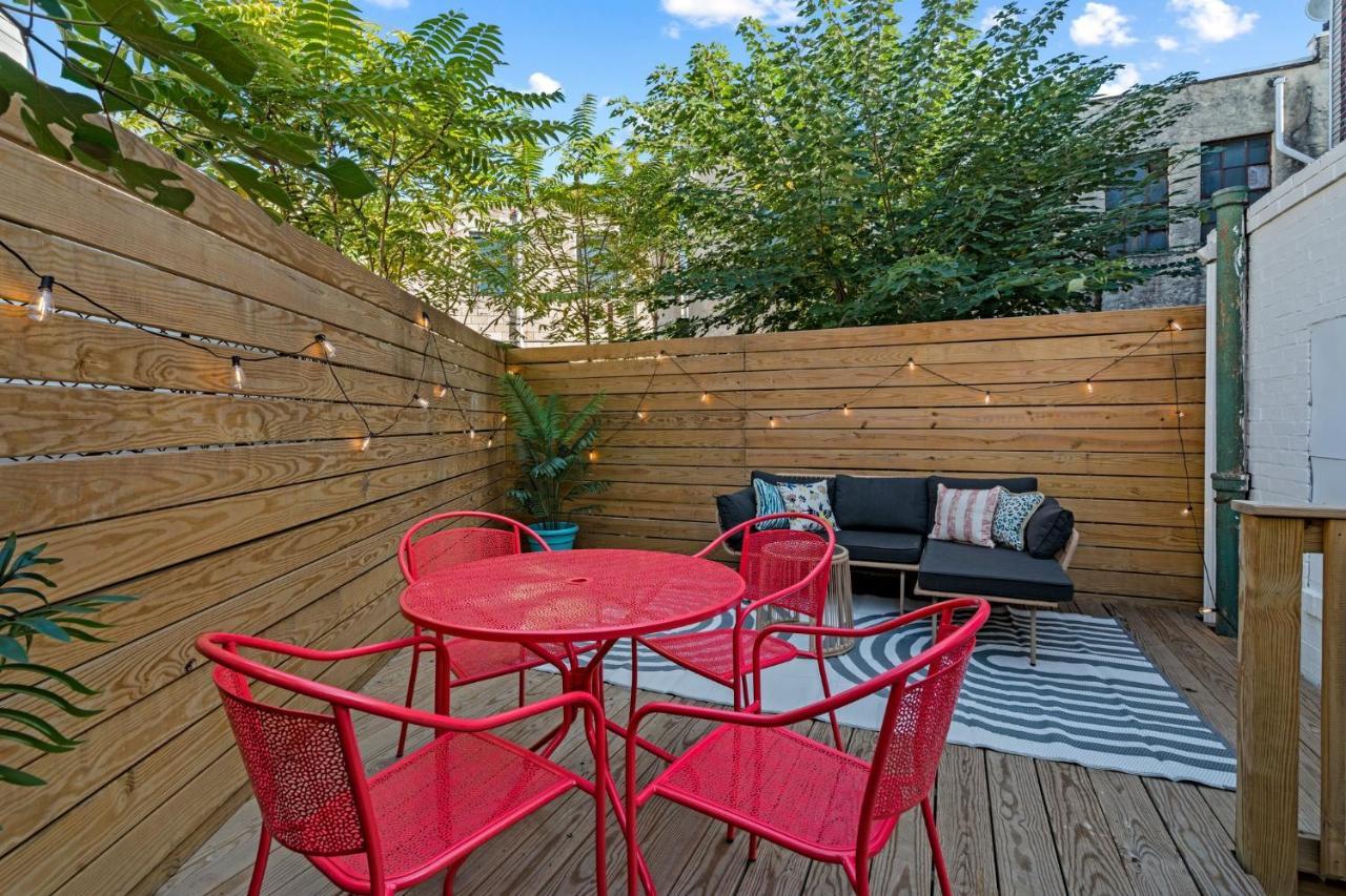 Passyunk Square Spacious 1 Bedroom Oasis- Huge Deck Philadelphia Bagian luar foto